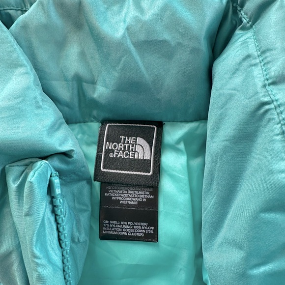 Women’s The North Face Vest Size Medium - Picture 3 of 4